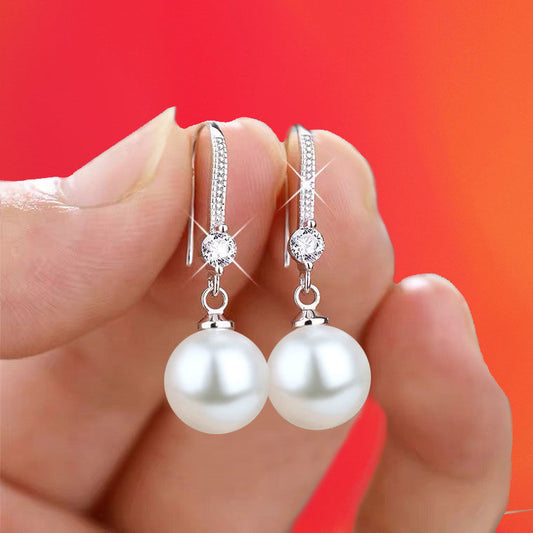 Fashion Women's Simple And Elegant Earrings