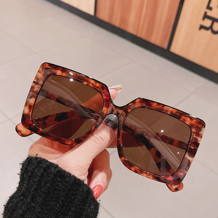 Square Fashionable Plain Face Sunglasses