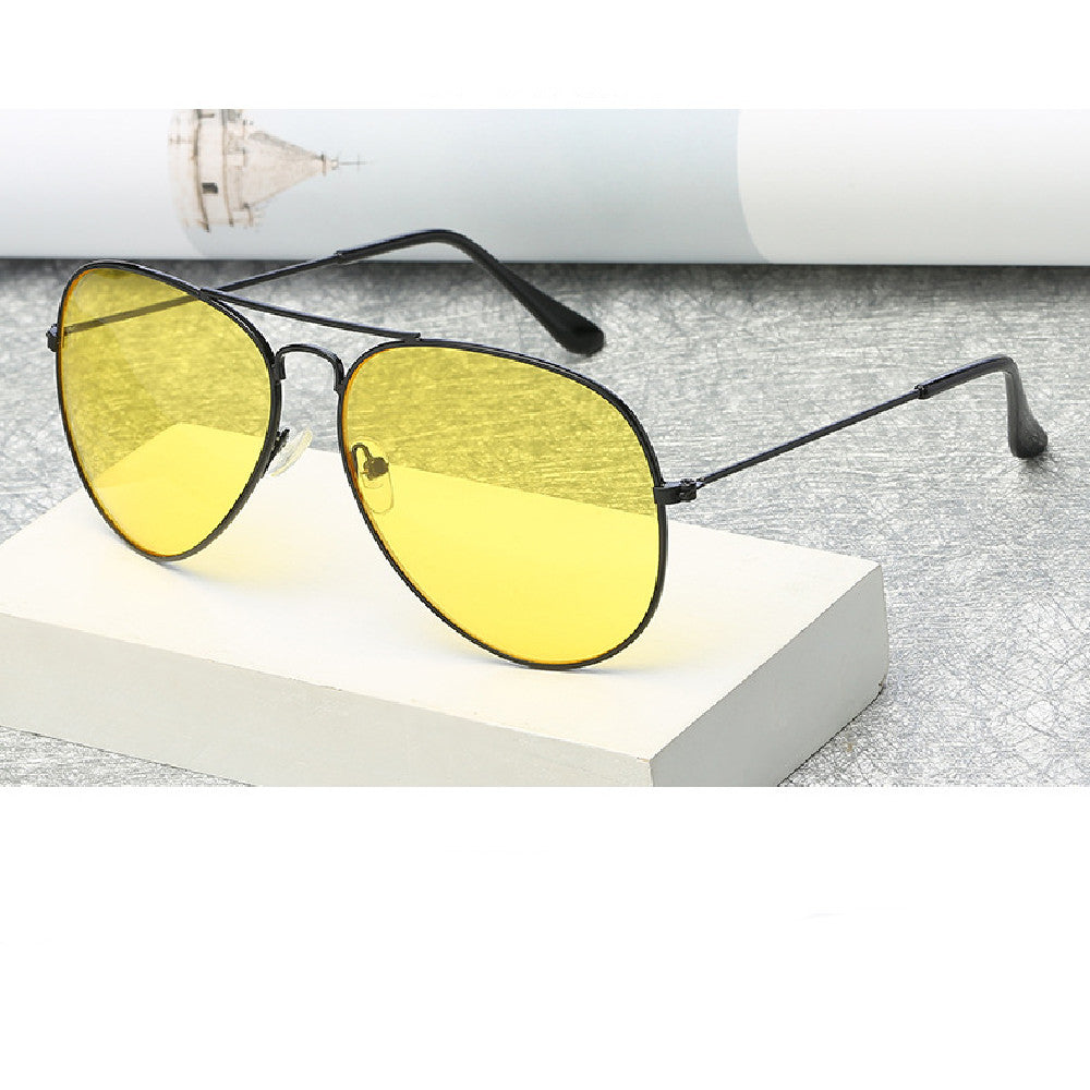 Women's New Fashion Retro Sunglasses