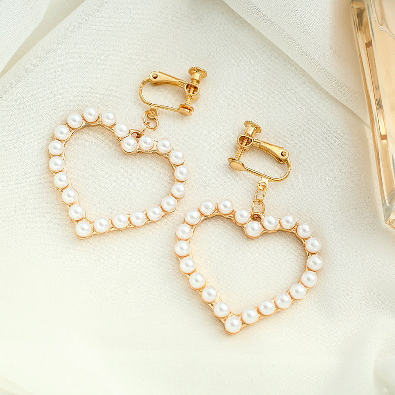 Versatile Peach Heart Diamond Earrings For Women